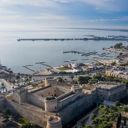 Casa D'angio -manfredi Homes&villas 住宿加早餐酒店 4*