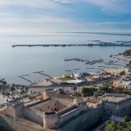 Casa D'angio -manfredi Homes&villas 住宿加早餐酒店