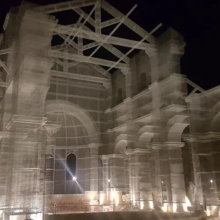 Casa D'angio -manfredi Homes&villas 住宿加早餐酒店 曼弗雷多尼亚