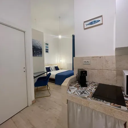 D'angio Rooms-manfredi Homes&villas Bed & Breakfast