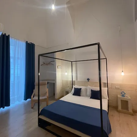 Frühstückspension D'angio Rooms-manfredi Homes&villas 2*