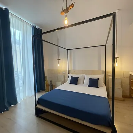 ベッド・アンド・ブレックファスト Casa Manfredi D'angio マンフレドーニア