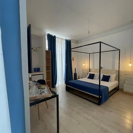 Casa D'angio -manfredi Homes&villas Couette-café