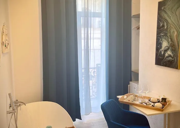 Casa Manfredi D'Angio 4*